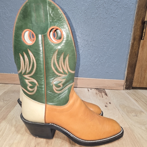 Olathe Boot Company Cowboy Boots - Picture 2 of 10